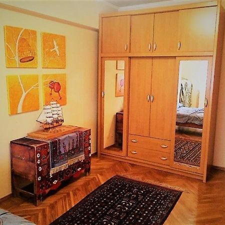Spacious And Cozy Taschkent Exterior foto